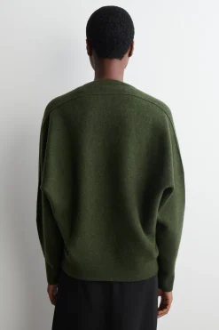ABGERUNDETER PULLOVER AUS DOUBLEFACE-WOLLE