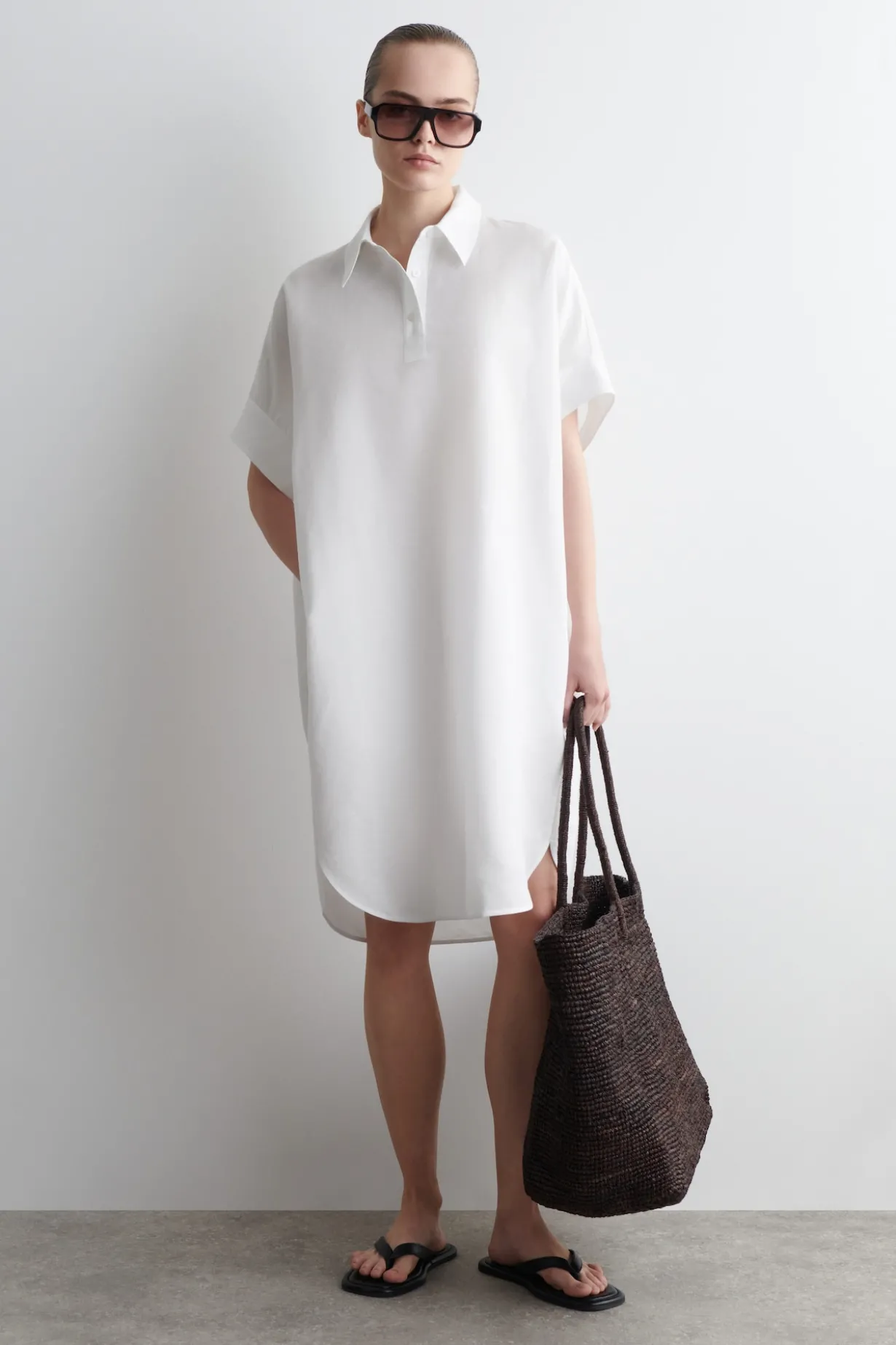 ABGERUNDETES HEMDKLEID AUS LEINEN-BAUMWOLL-MIX