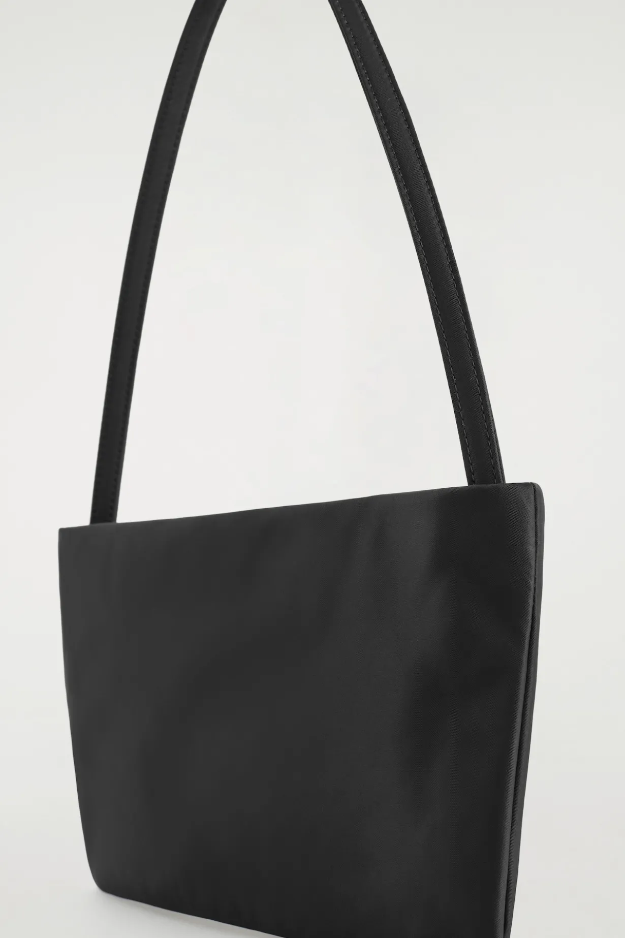 ARCHIVE SCHULTERTASCHE - NYLON