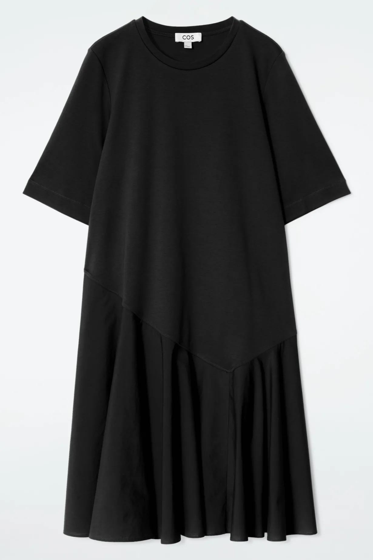 ASYMMETRISCHES T-SHIRT-MINIKLEID