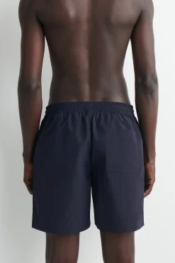 BADESHORTS AUS NYLON MIT KORDELZUGBUND