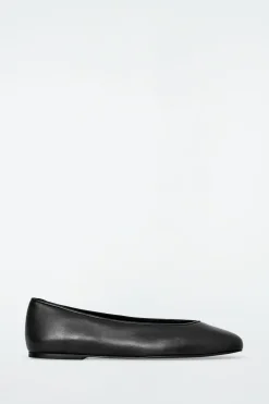 BALLERINAS AUS LEDER