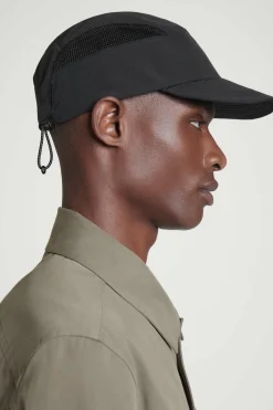 BASECAP AUS NYLON MIT MESH-EINSÄTZEN