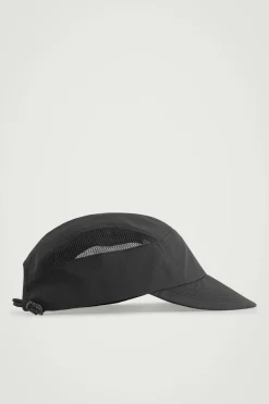 BASECAP AUS NYLON MIT MESH-EINSÄTZEN