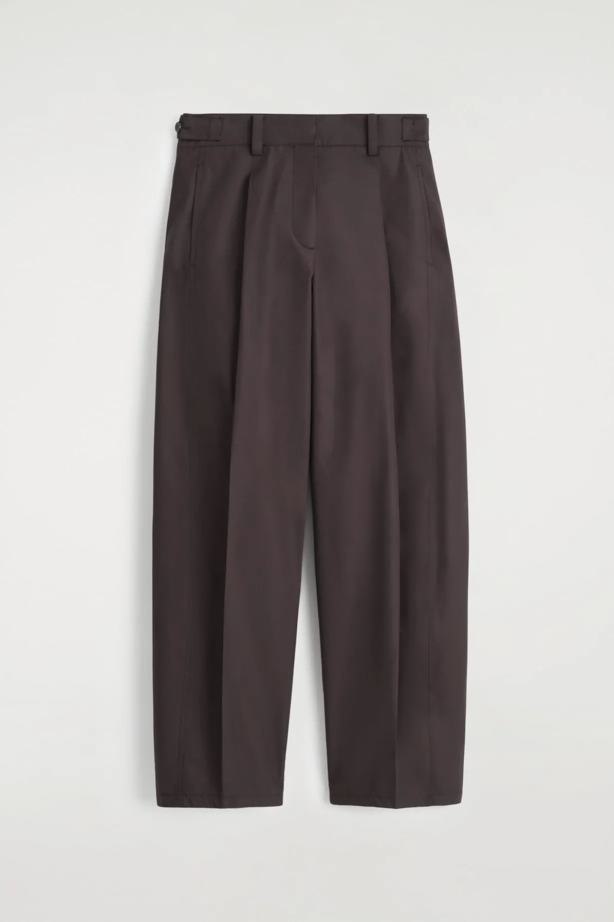 BAUMWOLLHOSE MIT BARREL-BEIN UND FALTEN