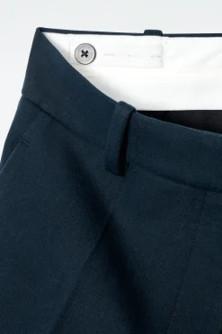 BAUMWOLLHOSE MIT SCHMALEM BEIN