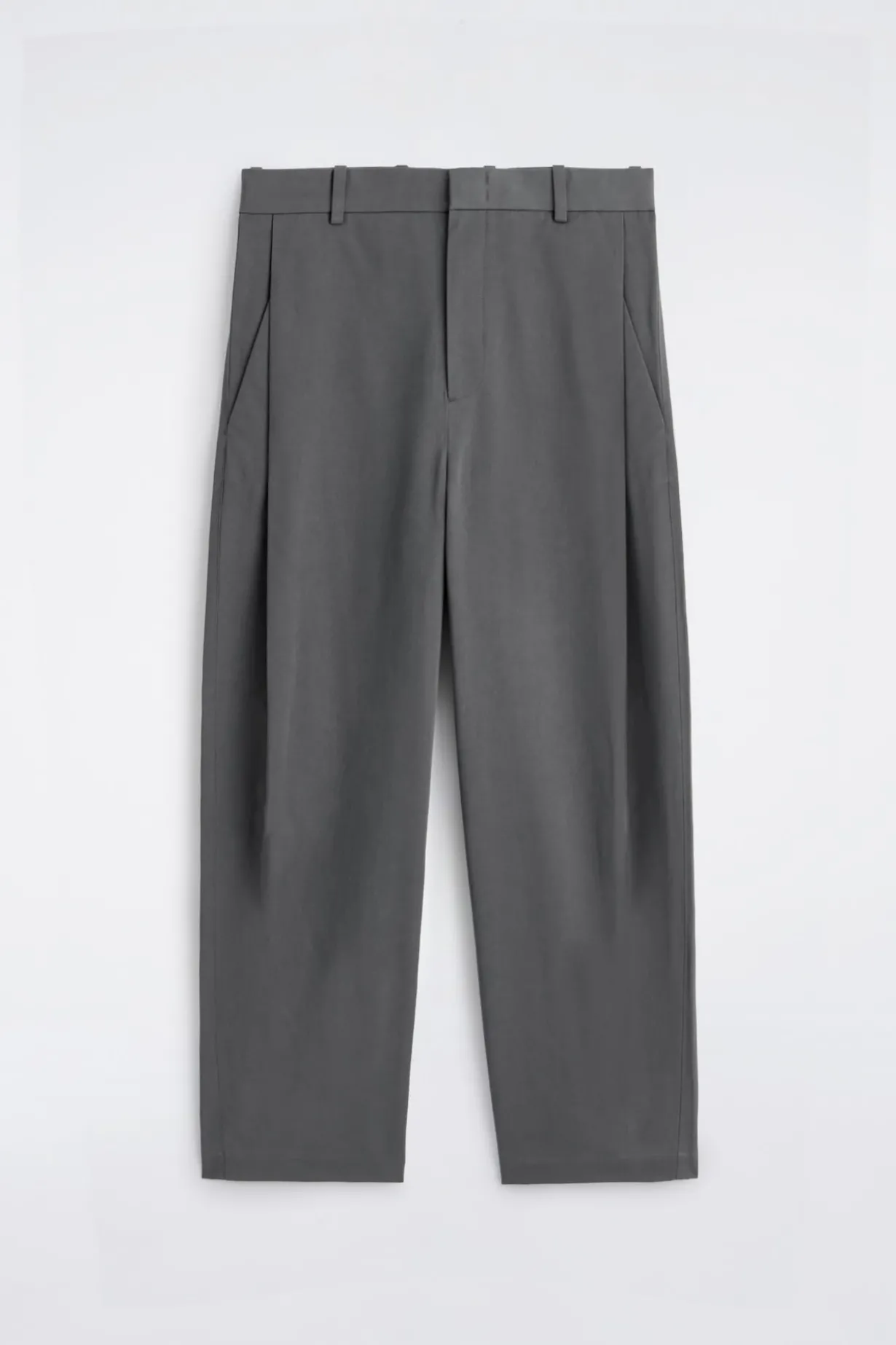 BAUMWOLLHOSE MIT WEITEM BEIN UND FALTEN