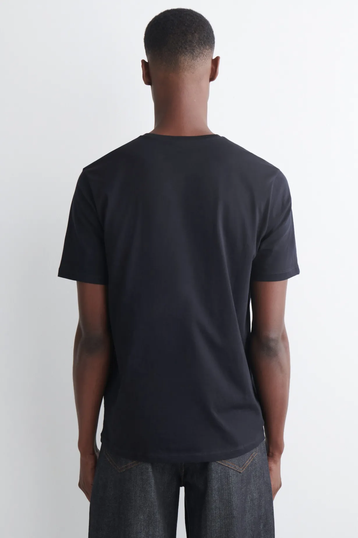 BAUMWOLL-T-SHIRT MIT RUNDHALSAUSSCHNITT