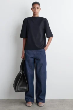 BAUMWOLL-T-SHIRT MIT U-BOOT-AUSSCHNITT