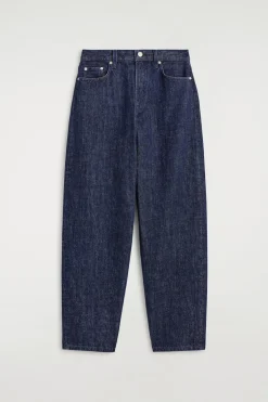 BAY JEANS MIT BARREL-BEIN