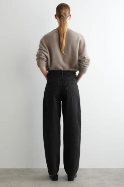 BAY JEANS MIT BARREL-BEIN