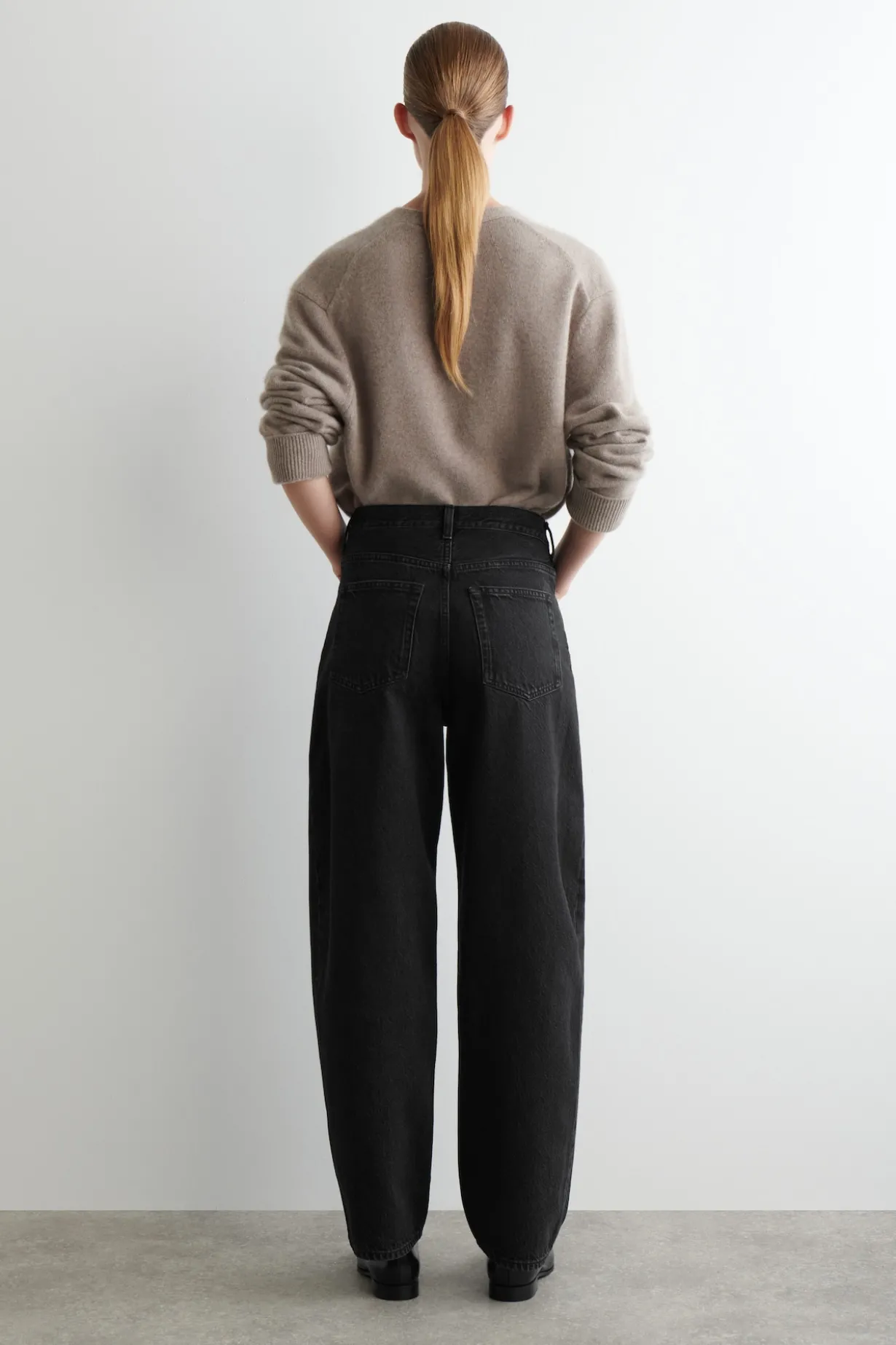 BAY JEANS MIT BARREL-BEIN