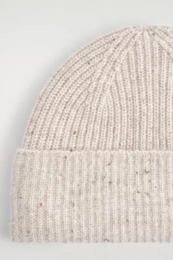 BEANIE AUS WOLL-KASCHMIR-MIX
