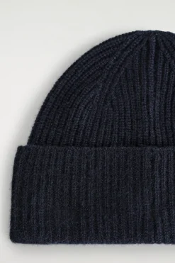BEANIE AUS WOLL-KASCHMIR-MIX