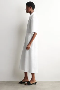 BESTICKTES MIDIKLEID AUS PIMA-BAUMWOLLE