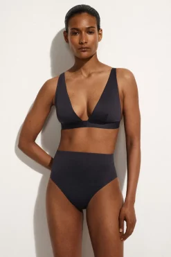 BIKINIHOSE AUS SCUBA MIT HOHEM BUND