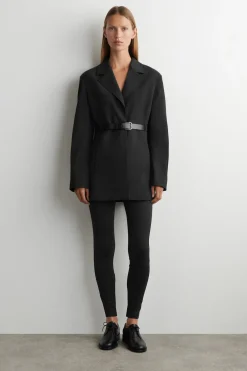BLAZER AUS WOLL-MIX MIT GÜRTEL