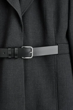 BLAZER AUS WOLL-MIX MIT GÜRTEL
