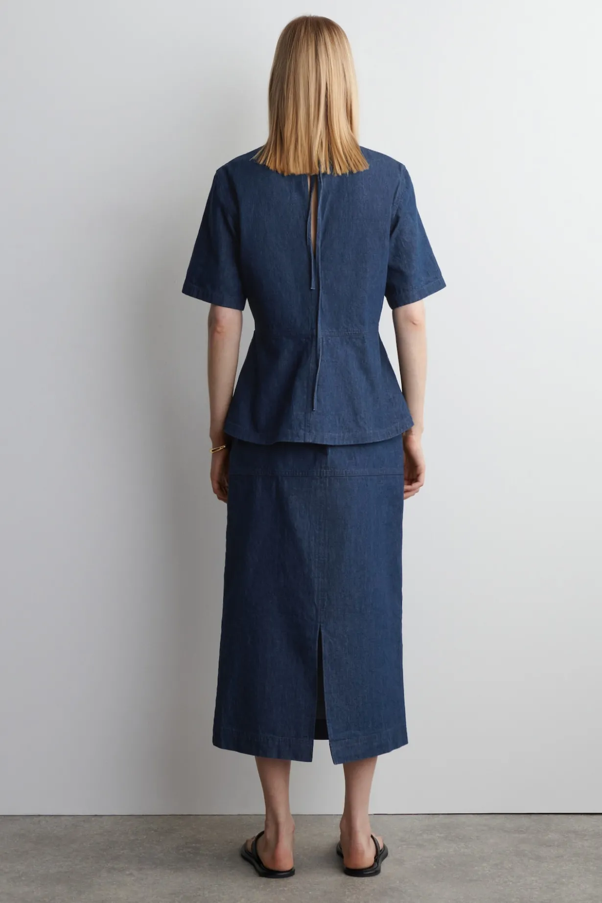 BLEISTIFTROCK AUS DENIM