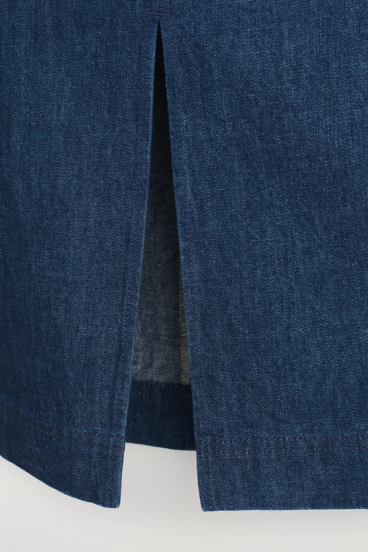 BLEISTIFTROCK AUS DENIM