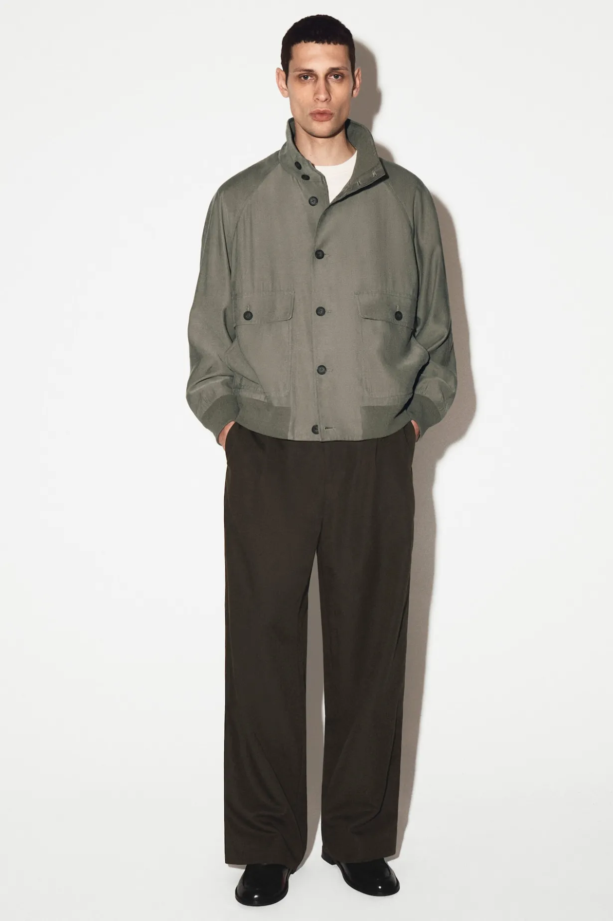 BLOUSONJACKE AUS TWILL MIT STEHKRAGEN