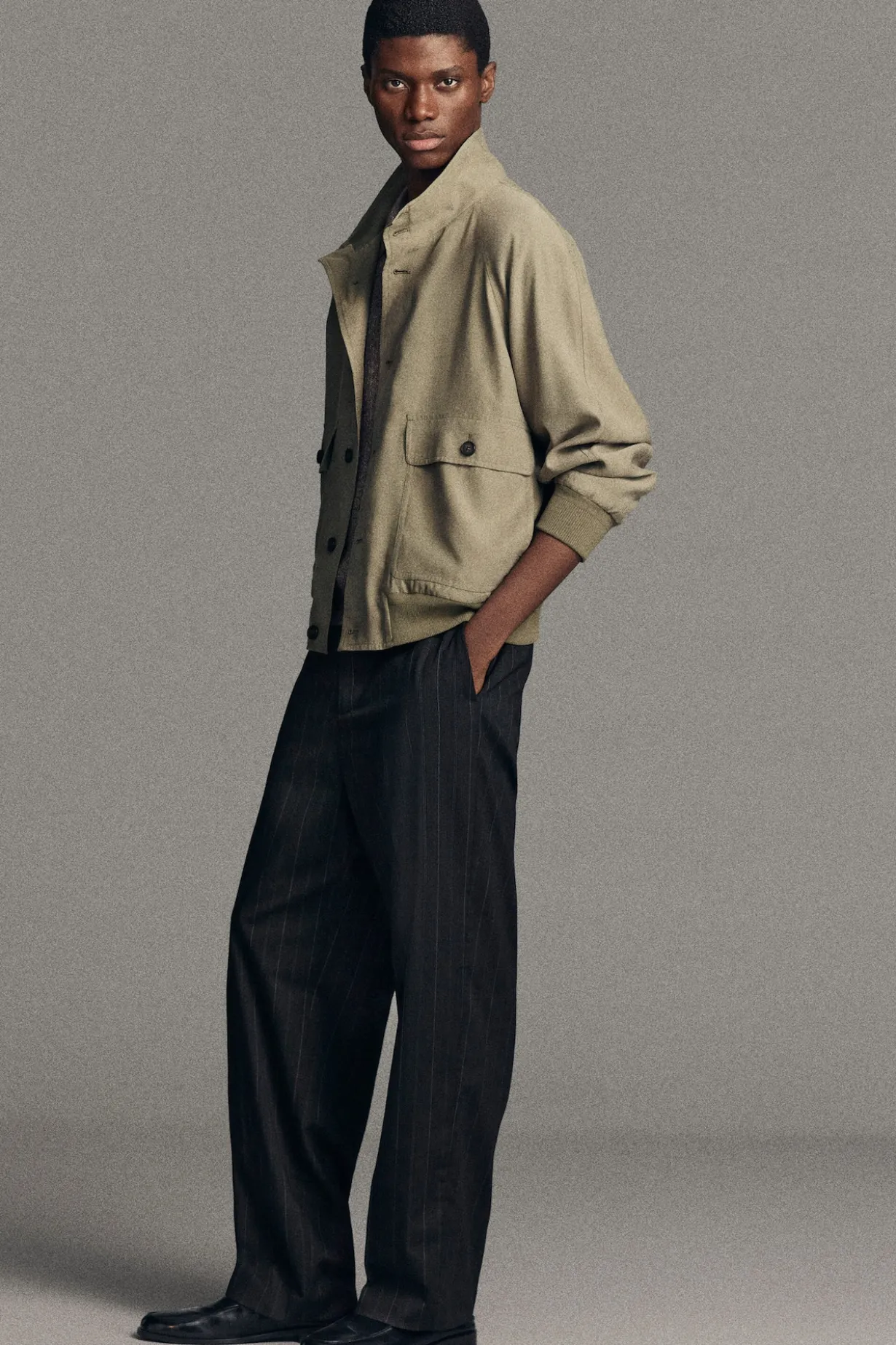 BLOUSONJACKE AUS TWILL MIT STEHKRAGEN