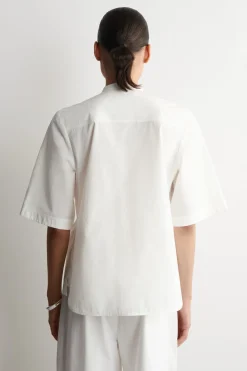 BLUSE AUS BAUMWOLLE MIT RAFFUNGEN