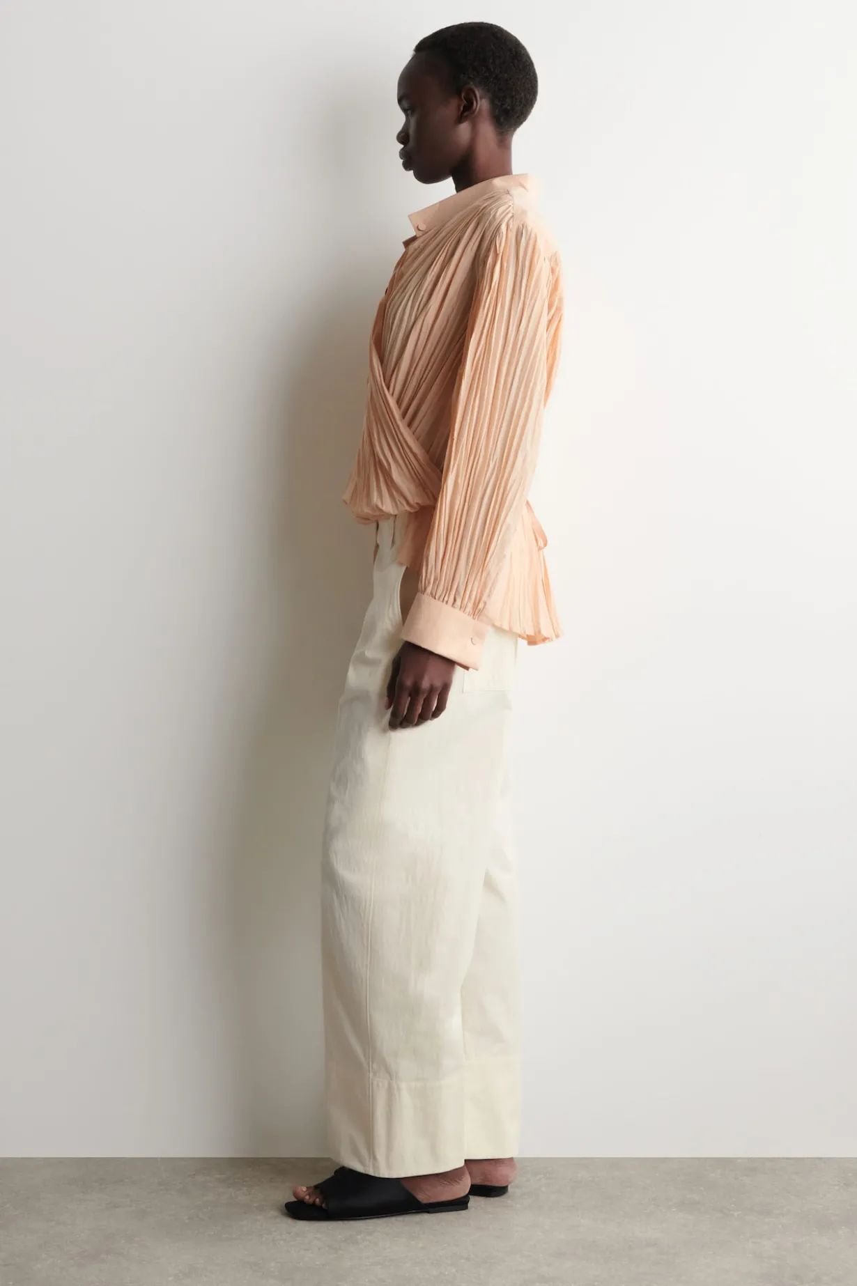 BLUSE MIT KNITTEROPTIK