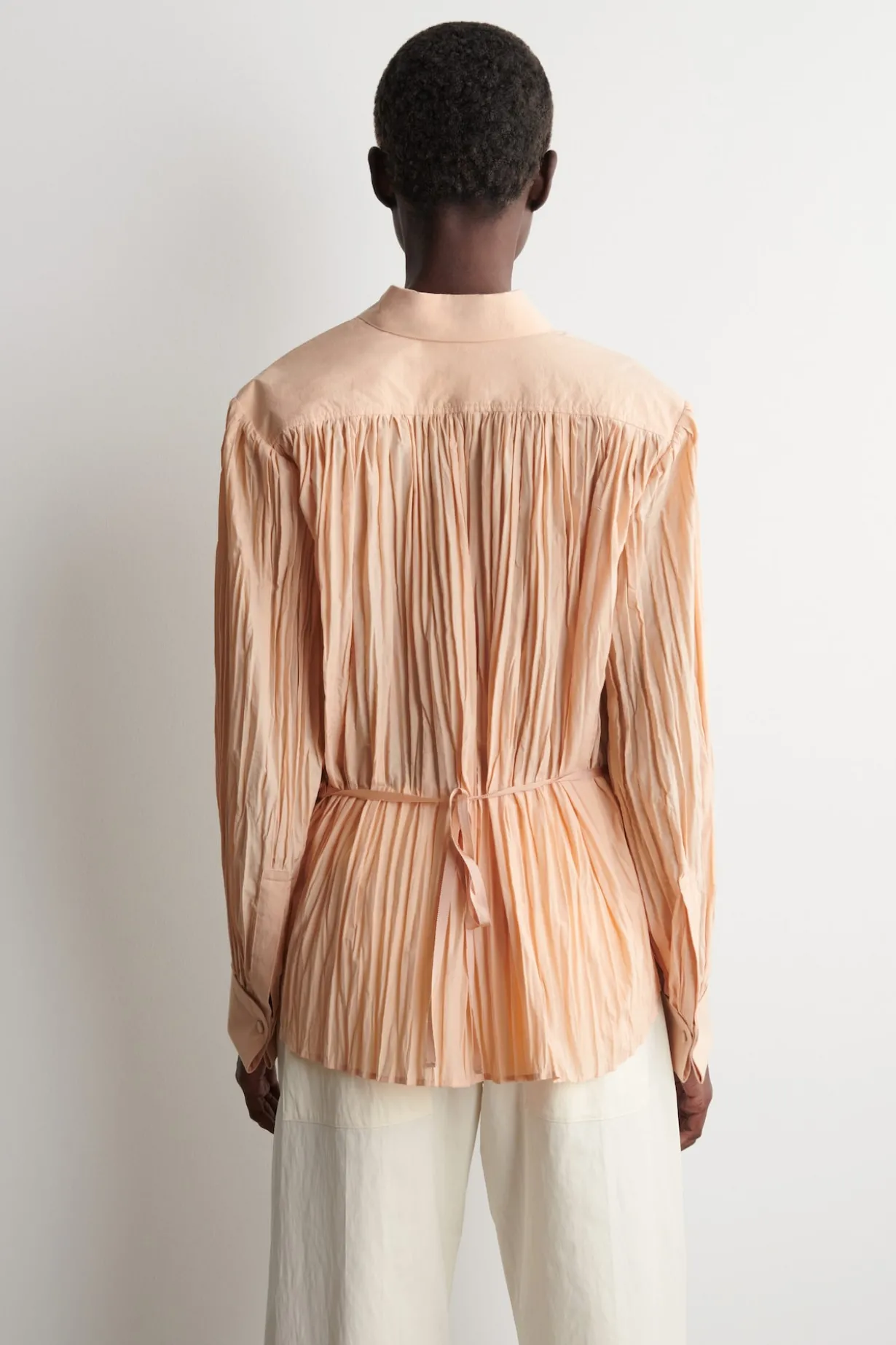 BLUSE MIT KNITTEROPTIK