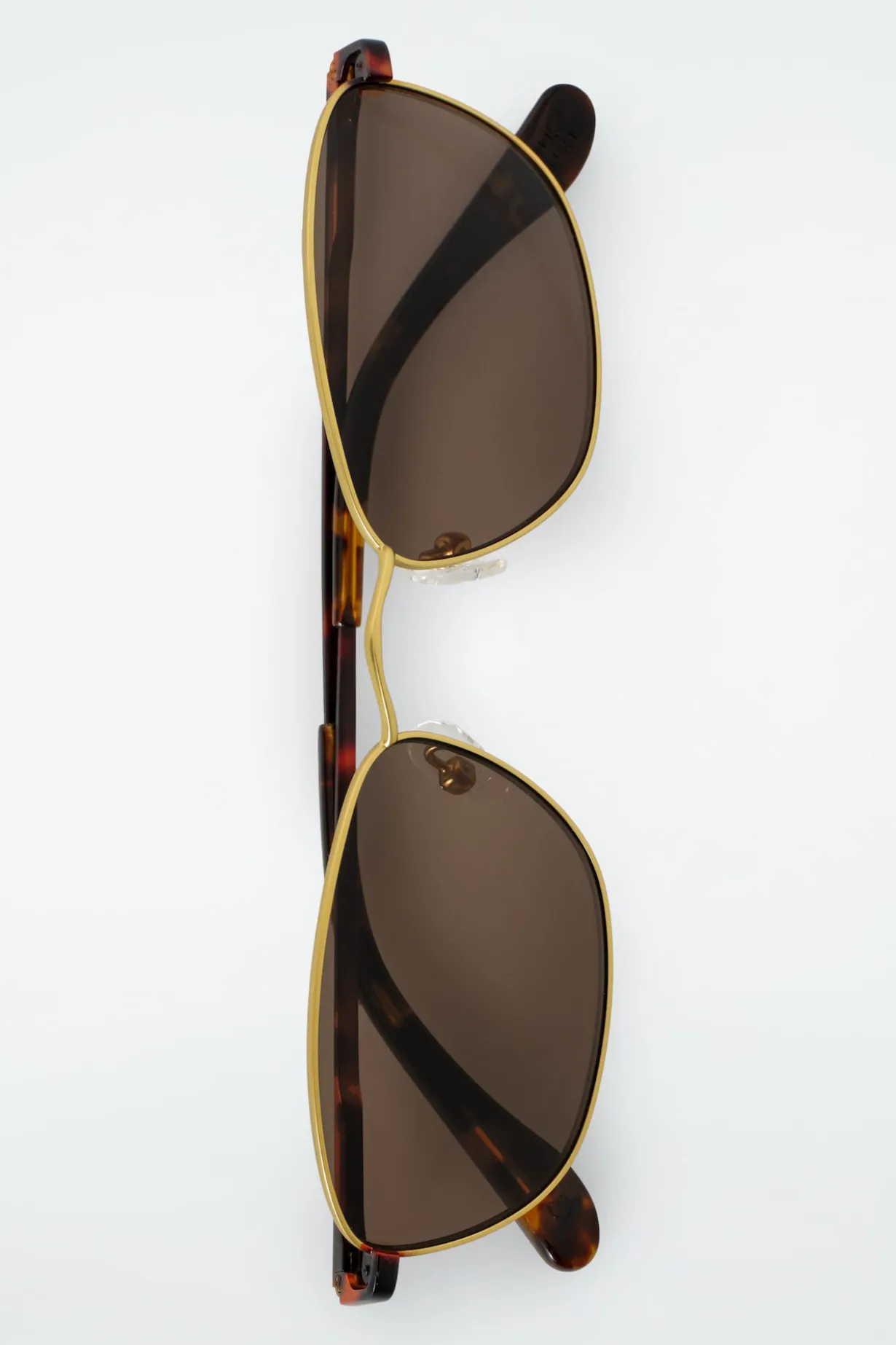 CAT-EYE-SONNENBRILLE MIT DÜNNEM RAHMEN