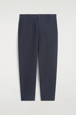 CHINOHOSE AUS BAUMWOLLE MIT GERADEM BEIN