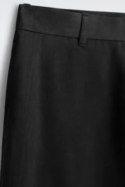 CHINOHOSE AUS BAUMWOLLE MIT WEITEM BEIN