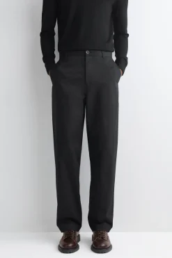 CHINOHOSE AUS BAUMWOLLE MIT GERADEM BEIN