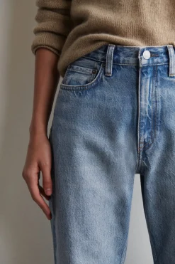 CHORD JEANS MIT GERADEM BEIN