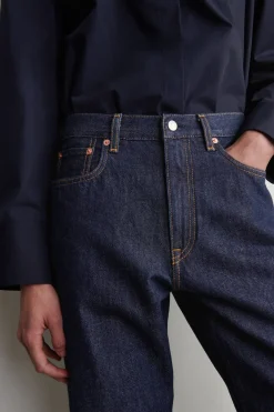 CHORD JEANS MIT GERADEM BEIN