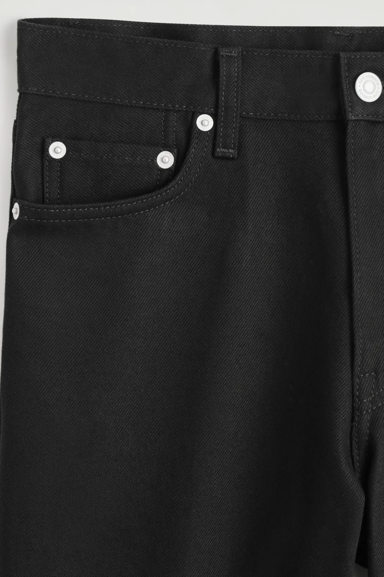 CHORD JEANS MIT GERADEM BEIN
