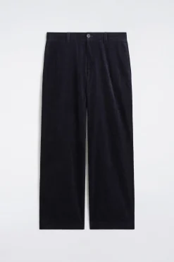CORDHOSE MIT WEITEM BEIN