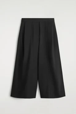 CULOTTES AUS MERINOWOLL-MIX MIT FALTEN