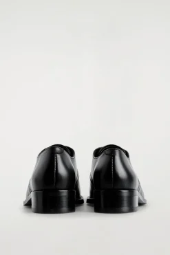 DERBY SCHUHE AUS LEDER