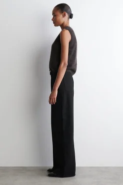 DIAL JEANS MIT WEITEM BEIN