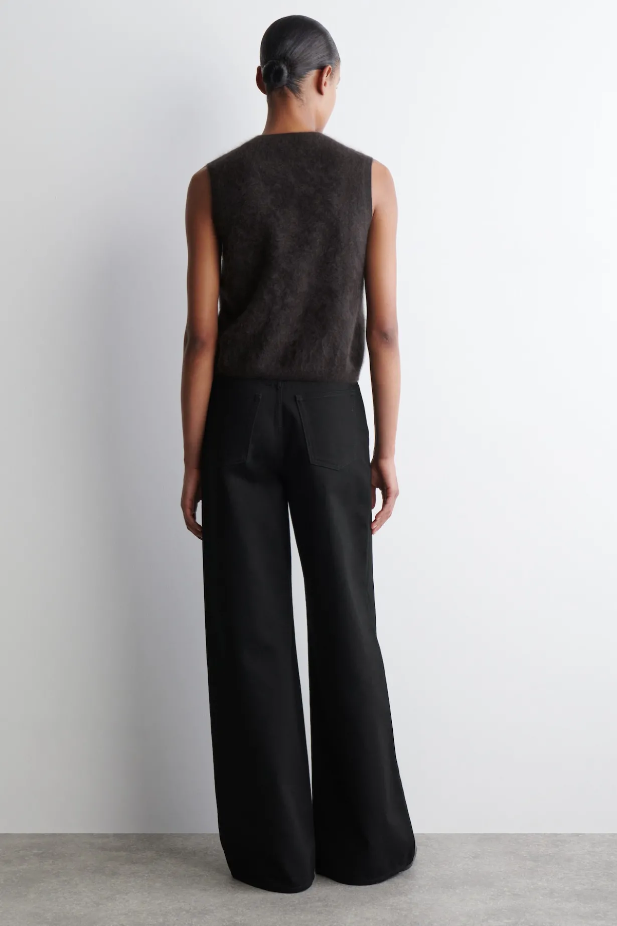 DIAL JEANS MIT WEITEM BEIN