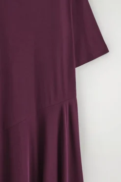 DRAPIERTES MIDIKLEID AUS BAUMWOLLE