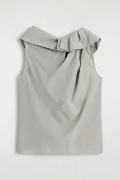 DRAPIERTES OBERTEIL MIT OVERSIZED-PASSFORM