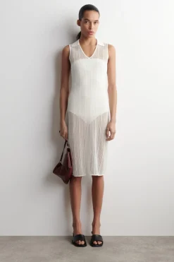 DURCHSCHEINENDES STRICKKLEID AUS SPITZE
