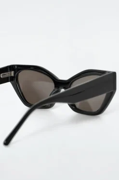 ECKIGE CAT-EYE-SONNENBRILLE
