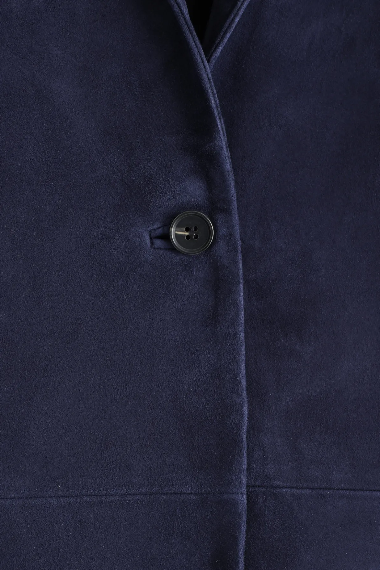 EINREIHIGER BLAZER AUS VELOURSLEDER
