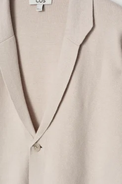 EINREIHIGER GESTRICKTER BLAZER AUS LEINEN