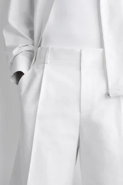 ELEGANTE BAUMWOLL-POPELINE-SHORTS