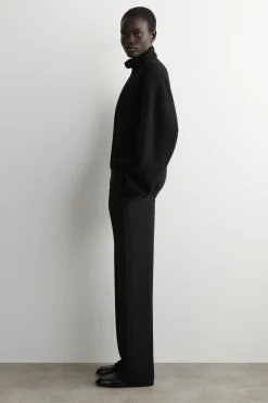 ELEGANTE HOSE MIT GERADEM BEIN
