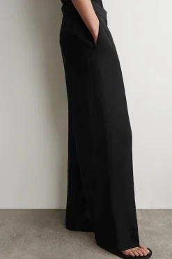 ELEGANTE LEINENHOSE MIT GERADEM BEIN